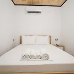 Ora * Gjirokastër
