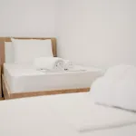 Ora *