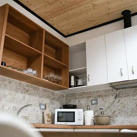 Apartment Ora *