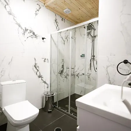 Ora Apartamento Gjirokastër